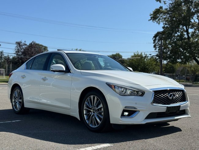 Salvage 2024 Infiniti Q50 3.0t Luxe Awd in White