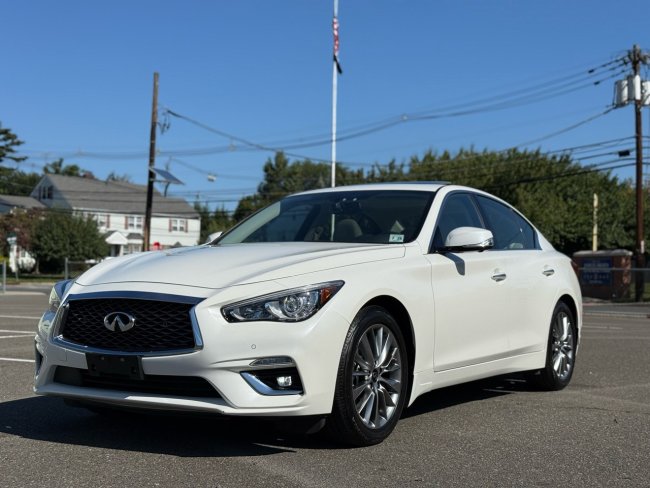 Salvage 2024 Infiniti Q50 3.0t Luxe Awd in White