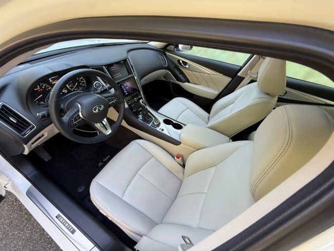 Salvage 2024 Infiniti Q50 3.0t Luxe Awd in White