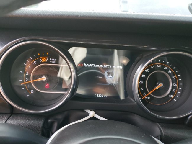 Salvage 2023 Jeep Wrangler Sahara in Black