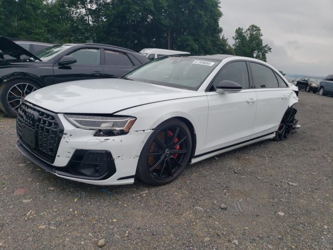 Salvage 2023 Audi S8  in White
