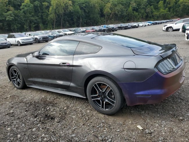 Salvage 2019 Ford Mustang Gt in Gray