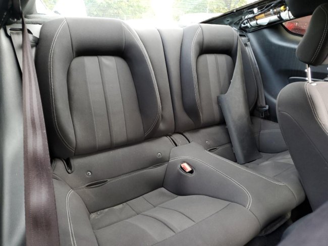 Salvage 2019 Ford Mustang Gt in Gray