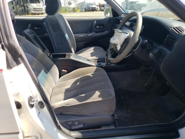 Salvage 1995 Toyota Crown  in White