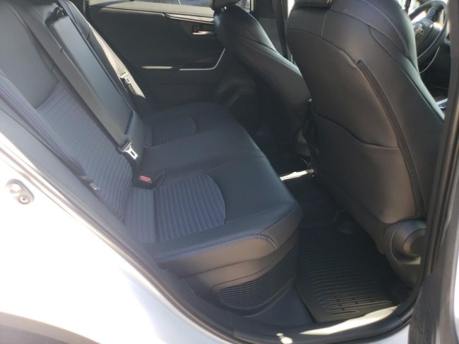 Salvage 2025 Toyota Rav4  in White