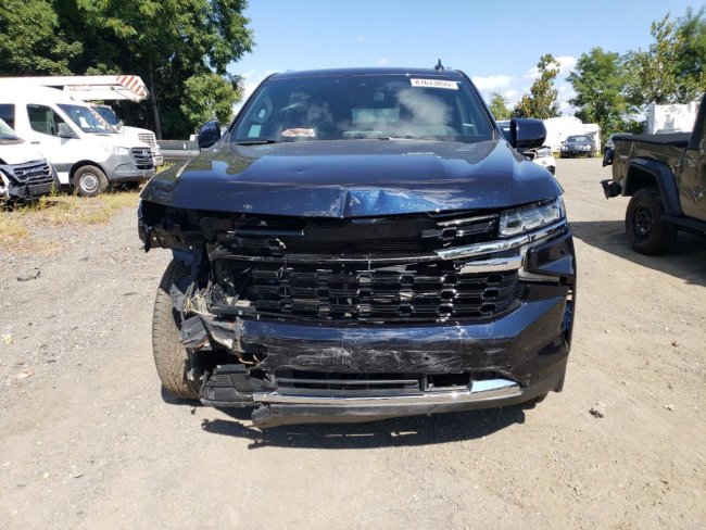 Salvage 2024 Chevrolet Suburban  in Black