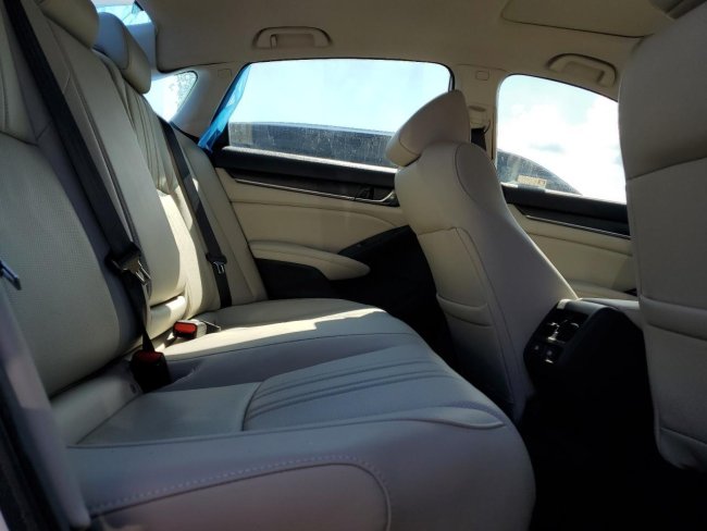 Salvage 2022 Honda Accord Exl in White