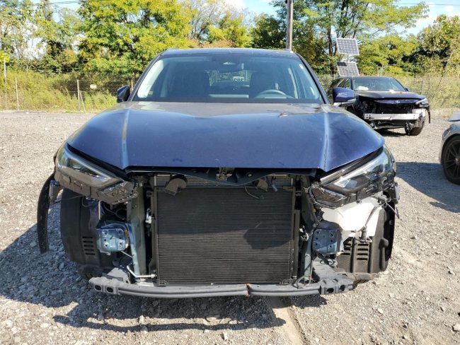 Salvage 2024 Toyota Grand Highlander Xle in Blue