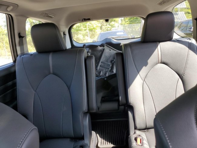 Salvage 2024 Toyota Grand Highlander Xle in Blue