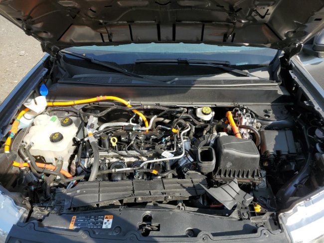 Salvage 2023 Ford Maverick Xl in Gray