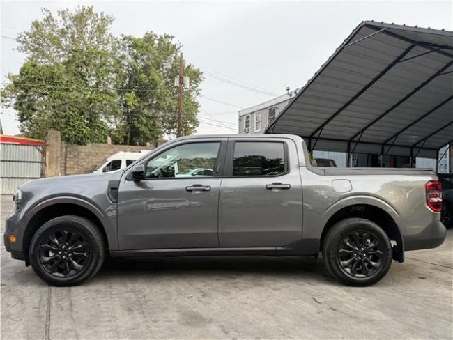 Salvage 2023 Ford Maverick Xl in Gray