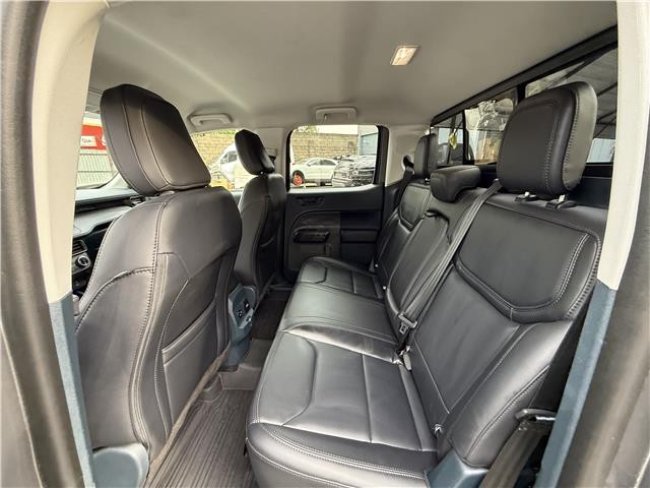 Salvage 2023 Ford Maverick Xl in Gray