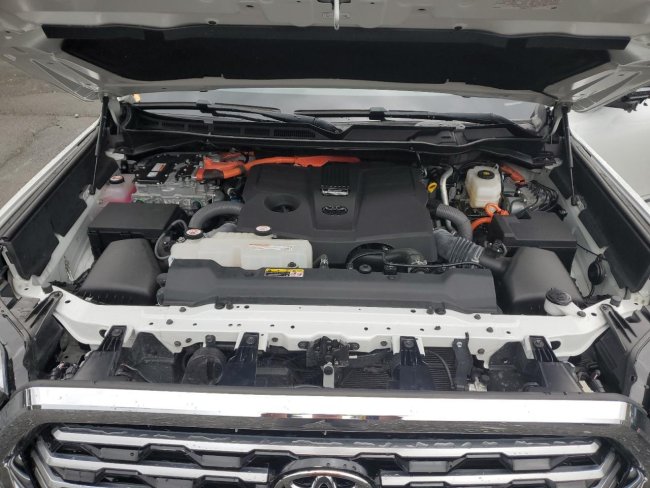 Salvage 2022 Toyota Tundra Capstone in White