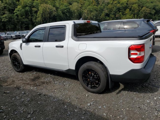Salvage 2024 Ford Maverick Xl in White