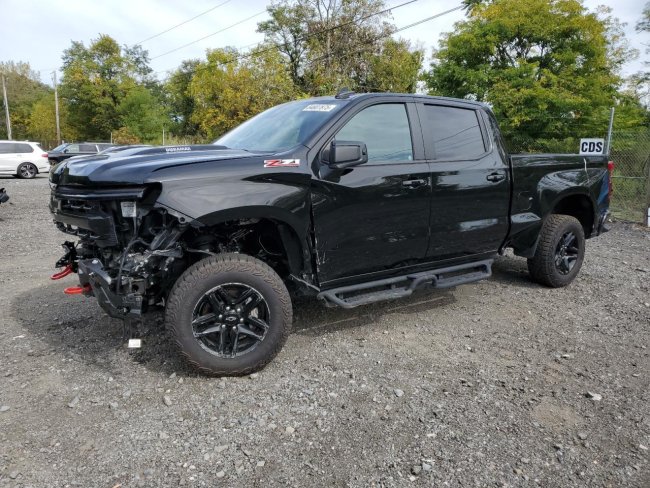 Salvage 2024 Chevrolet Silverado Trail Boss in Black