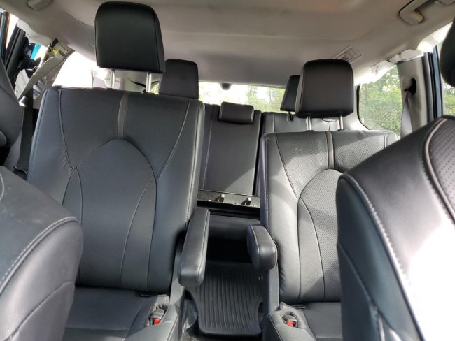 Salvage 2024 Toyota Grand Highlander Xle in Blue