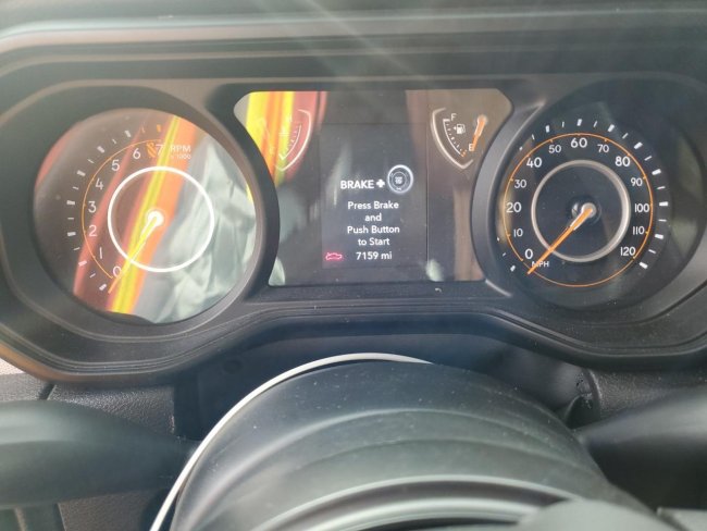 Salvage 2025 Jeep Gladiator Sport in Gray