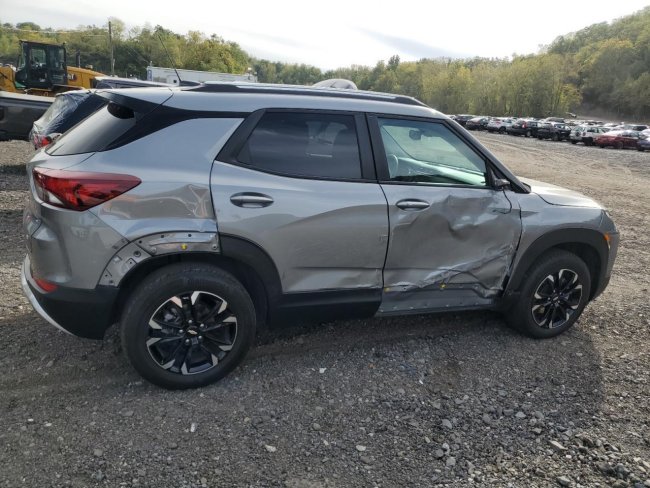 Salvage 2023 Chevrolet Trailblazer Lt in Gray