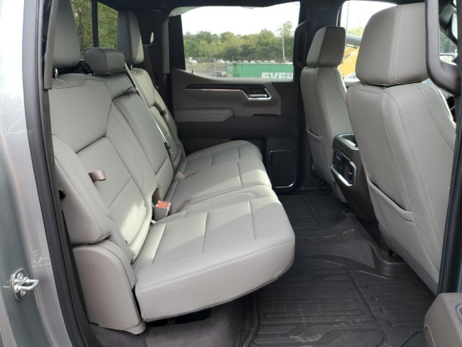 Salvage 2025 Gmc Sierra  in Gray