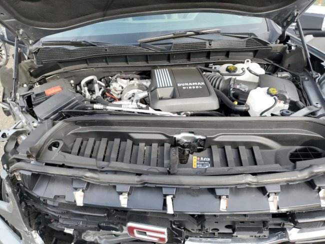 Salvage 2025 Gmc Sierra  in Gray
