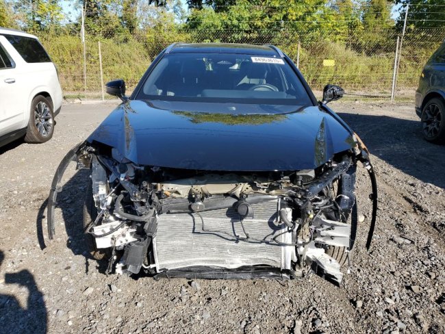 Salvage 2025 Toyota Crown Signia Xle in Black