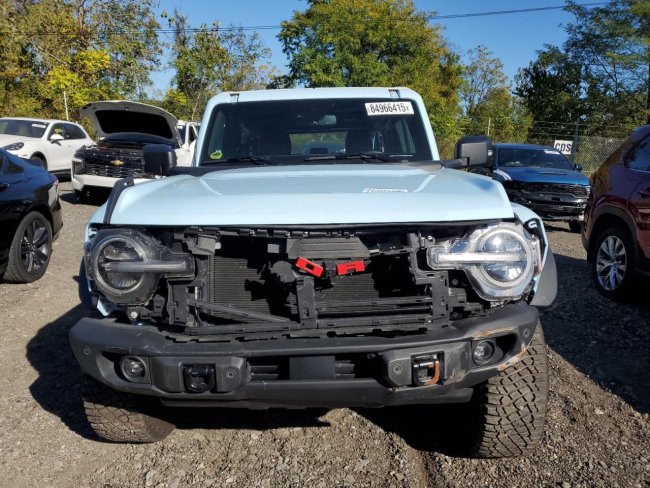 Salvage 2024 Ford Bronco Heritage Limited in Brown