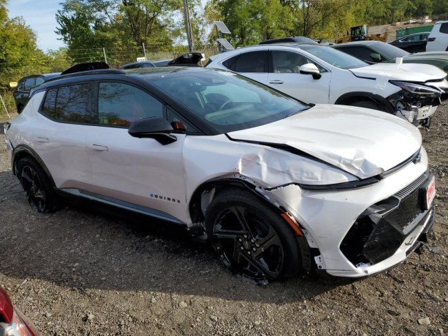 Salvage 2025 Chevrolet Equinox Rs in White