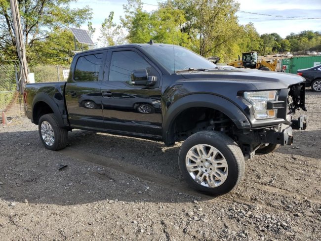 Salvage 2020 Ford F150 Raptor in Black