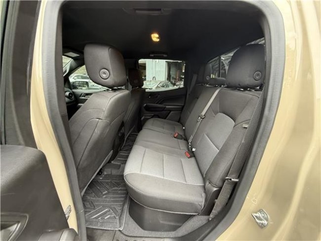 Salvage 2024 Chevrolet Colorado Trail Boss in Cream