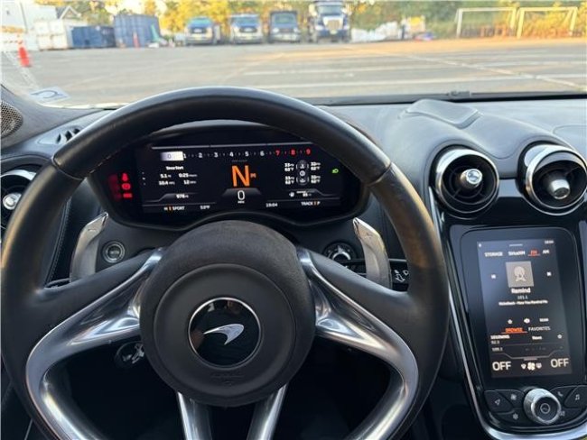 Salvage 2023 Mclaren Gt  in Black