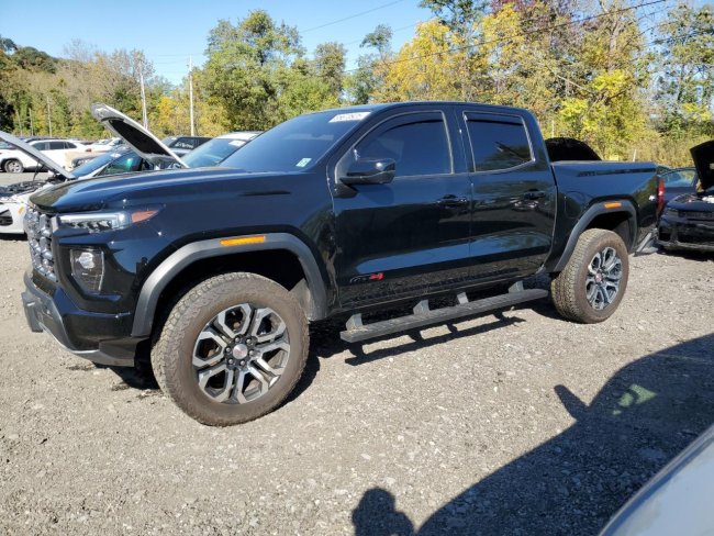 Salvage 2024 Gmc Canyon At4 in Black