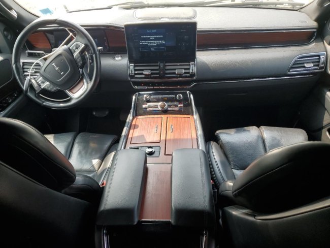 Salvage 2022 Lincoln Navigator L Reserve in White