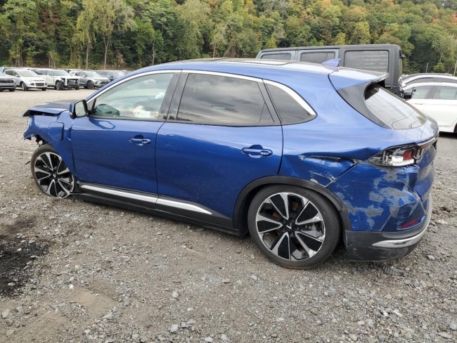 Salvage 2024 Vinfast Vf 8 Plus in Blue