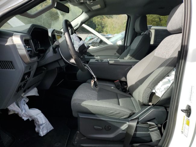 Salvage 2023 Ford F150  in White