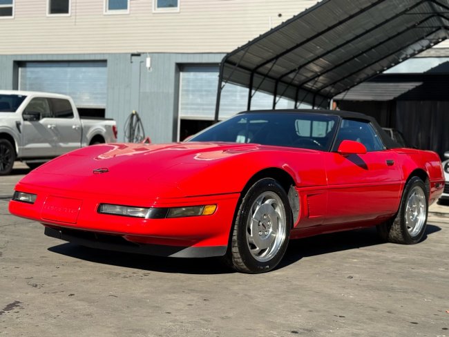 Salvage 1995 Chevrolet Corvette 1lt in Red