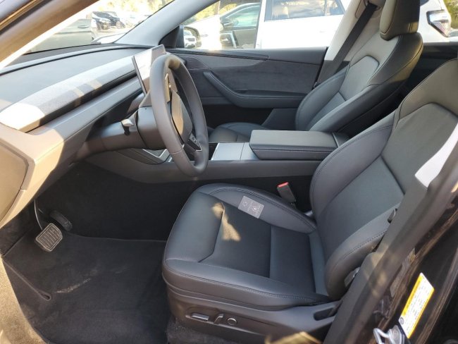 Salvage 2026 Tesla Model Y  in Black