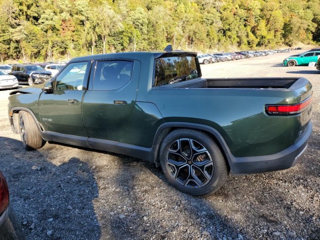 Salvage 2025 Rivian R1t Adventure in Green