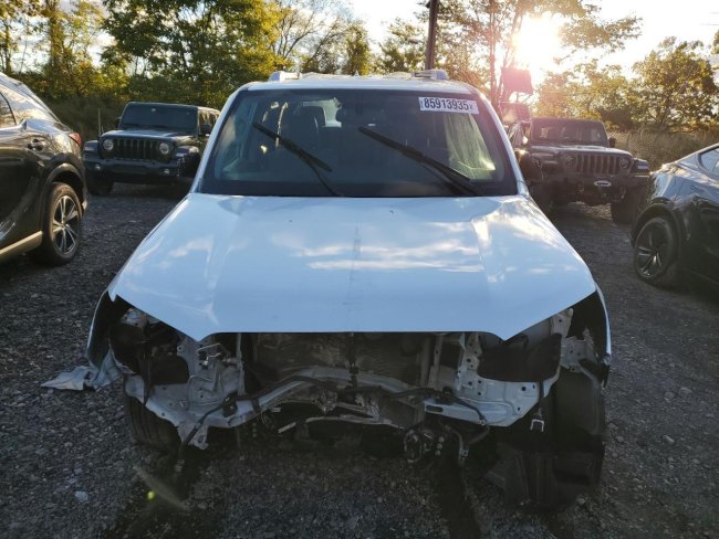 Salvage 2024 Toyota 4runner Limited in White