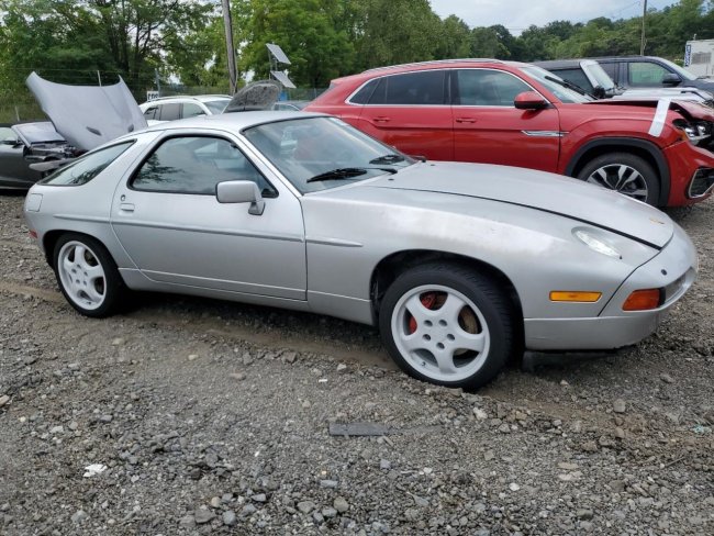 Salvage 1988 Porsche 928 S-4 in Gray