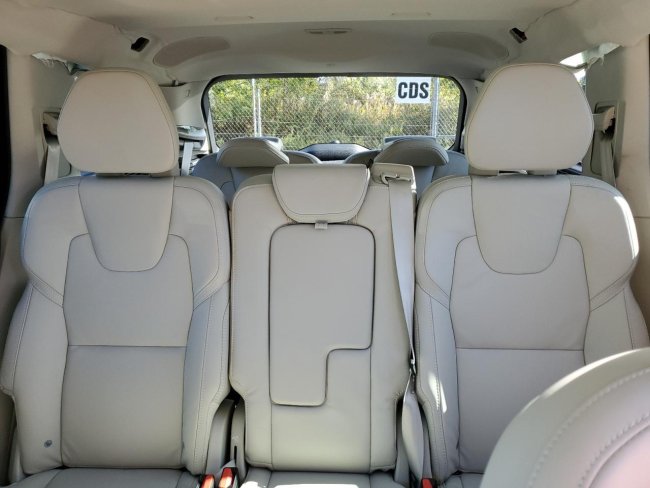 Salvage 2025 Volvo Xc90 Ultra in Blue