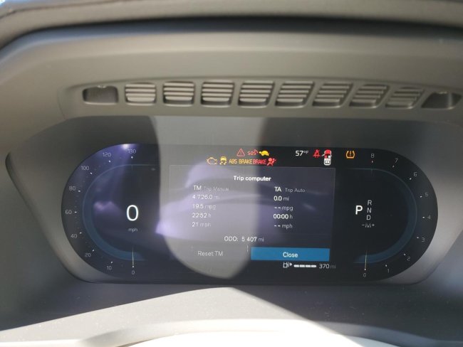 Salvage 2025 Volvo Xc90 Ultra in Blue