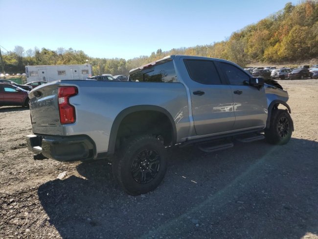 Salvage 2024 Chevrolet Silverado Zr2 in Gray