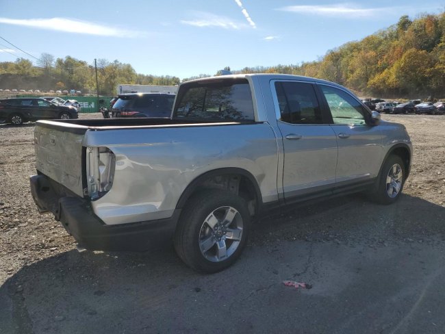 Salvage 2025 Honda Ridgeline  in Gray