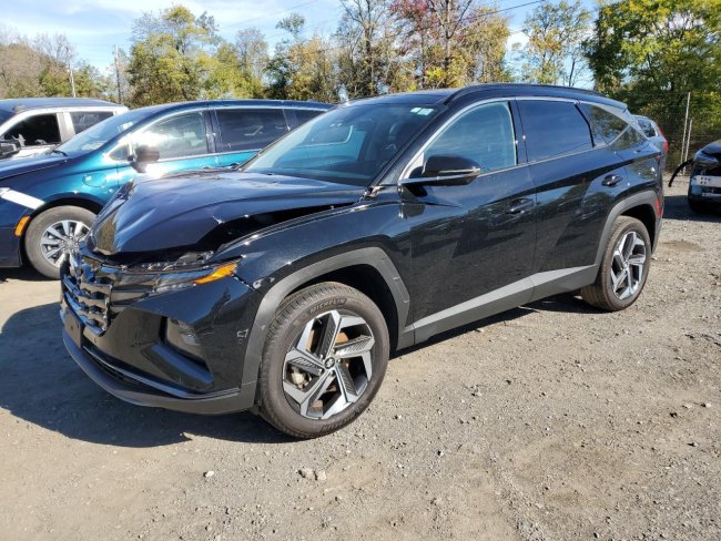 Salvage 2024 Hyundai Tucson Limited in Black