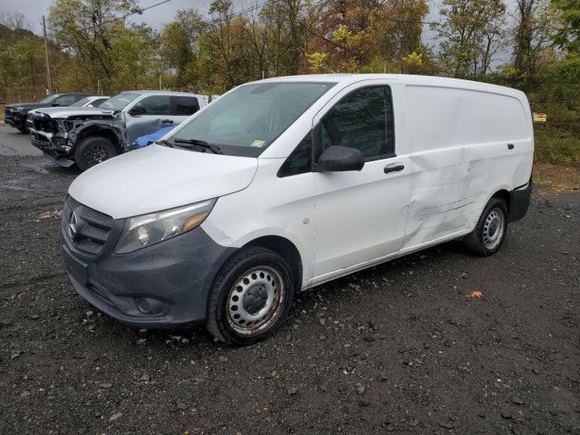 Salvage 2016 Mercedes-benz Metris  in White