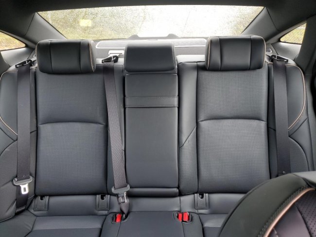 Salvage 2026 Toyota Crown Xle in Gray