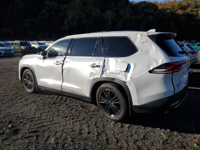 Salvage 2025 Toyota Grand Highlander Platinum in White