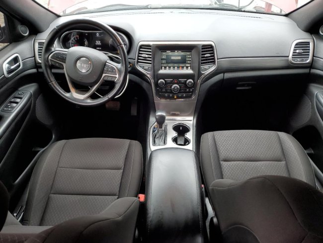 Salvage 2020 Jeep Grand Cherokee Laredo in Burgundy