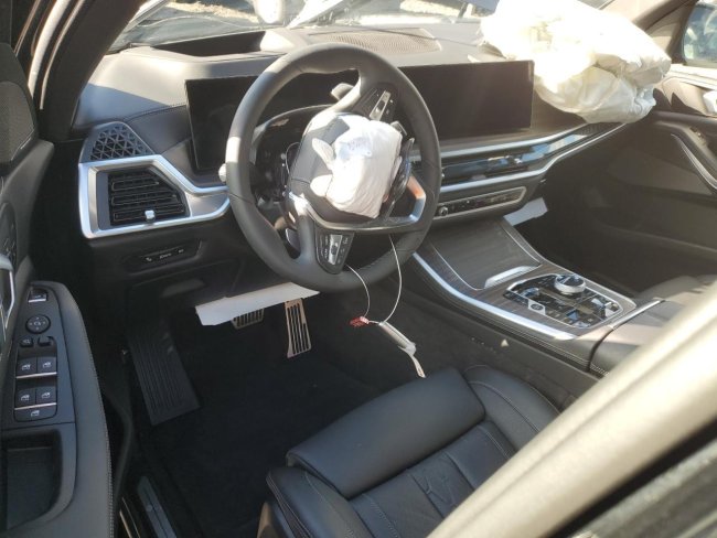 Salvage 2025 Bmw X5 Xdrive50e in Black