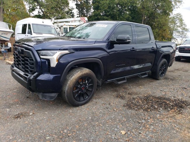 Salvage 2024 Toyota Tundra Limited in Blue